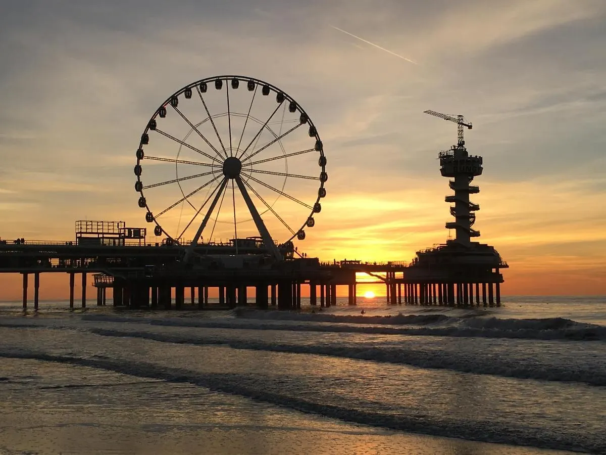 Ferienhaus Sunset Beach House Den Haag